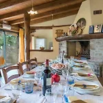 Willa Val Di Marco 12, Emma *