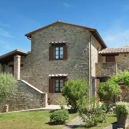 Villa Val Di Marco 12, Emma Valfabbrica