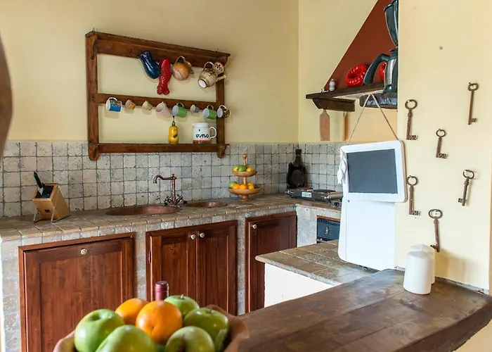 Val Di Marco 12, Emma Willa *