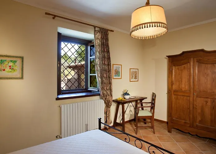 Val Di Marco 12, Emma